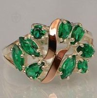 Серебряное кольцо Sil с золотыми вставками Зеленый